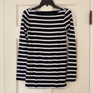 Gap Maternity Boatneck Striped Shirt, size XS.